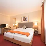 Hotel Locals Stadthotel