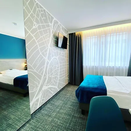Locals Stadthotel 3*