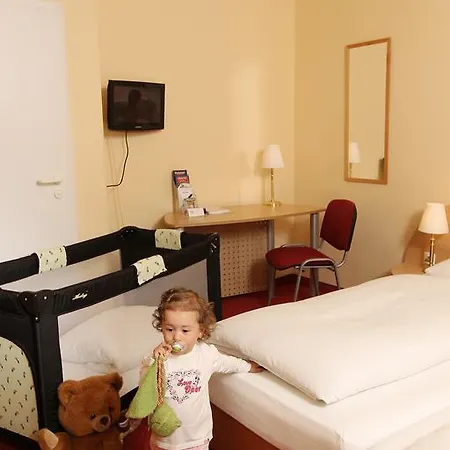 Hotel Locals Stadthotel