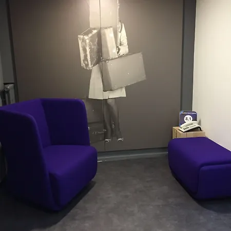 Locals Stadthotel Hotel 3*