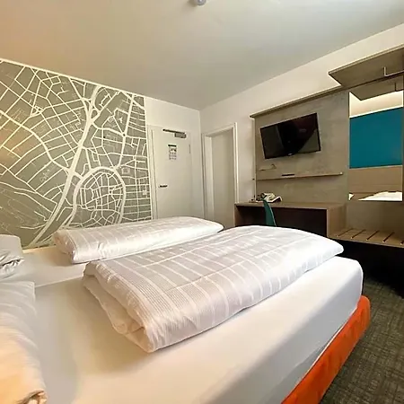 Hotel Locals Stadthotel 3*