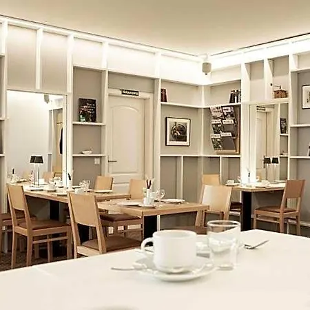 Locals Stadthotel 3*