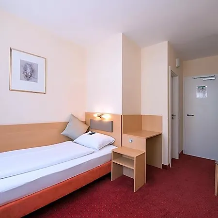Locals Stadthotel 3* 빌레펠트