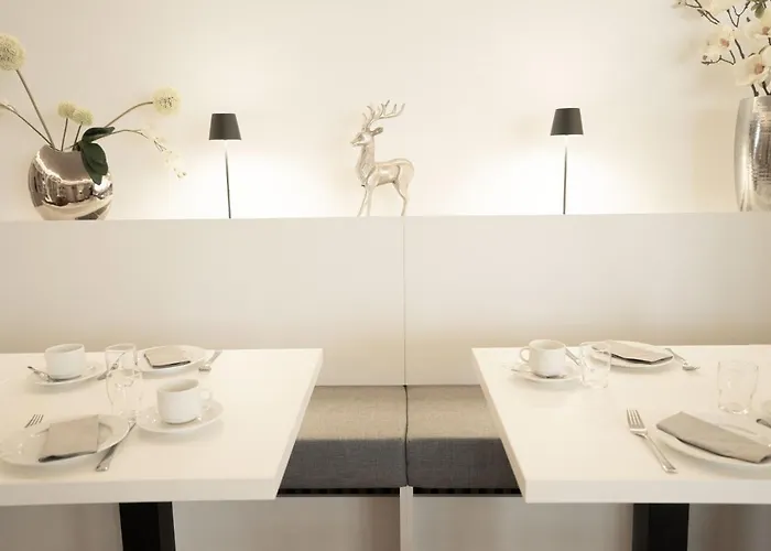 Locals Stadthotel Ξενοδοχείο