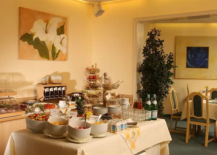 Locals Stadthotel Ξενοδοχείο