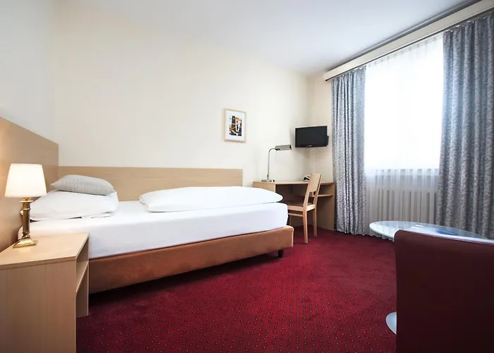 Comfort Garni Stadtzentrum Hotel 3*